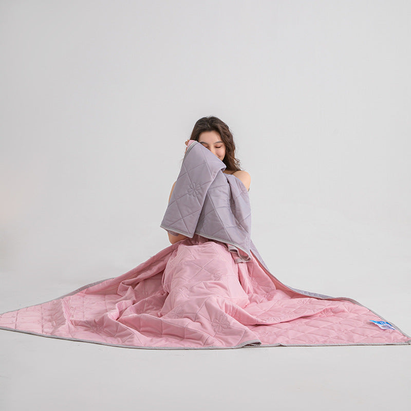 Lightweight Summer Cooling Blanket