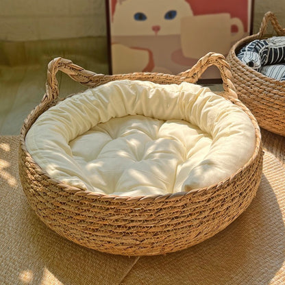 Winter Warm Cat Nest